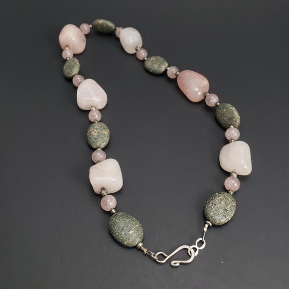 ROSE QUARTZ and Natural Stone Statement Necklace - Picture 5 of 5